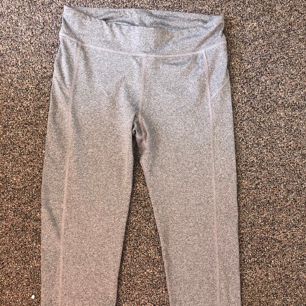 Aeropostale Live Love Dream Capri Workout Legging